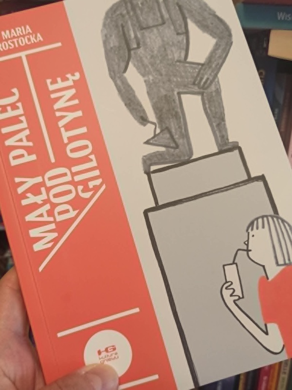 Mały palec pod gilotynę